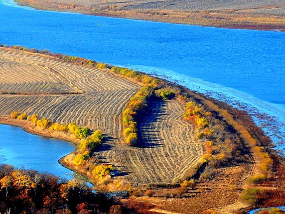 【美丽中国】油画里的北大荒-父辈的旗帜