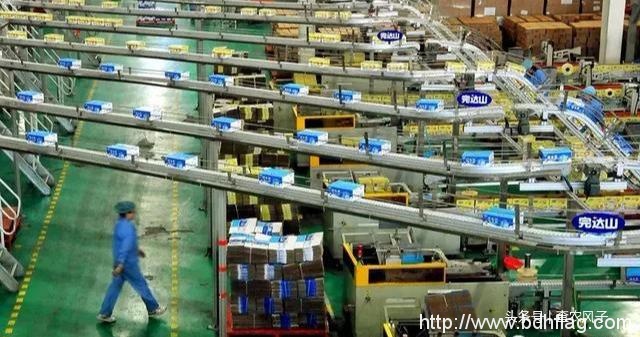 看完这组大片,你就秒懂为什么说“北大荒丰收天下足” 看完这组大片,你就秒懂为什么说“北大荒丰收天下足”